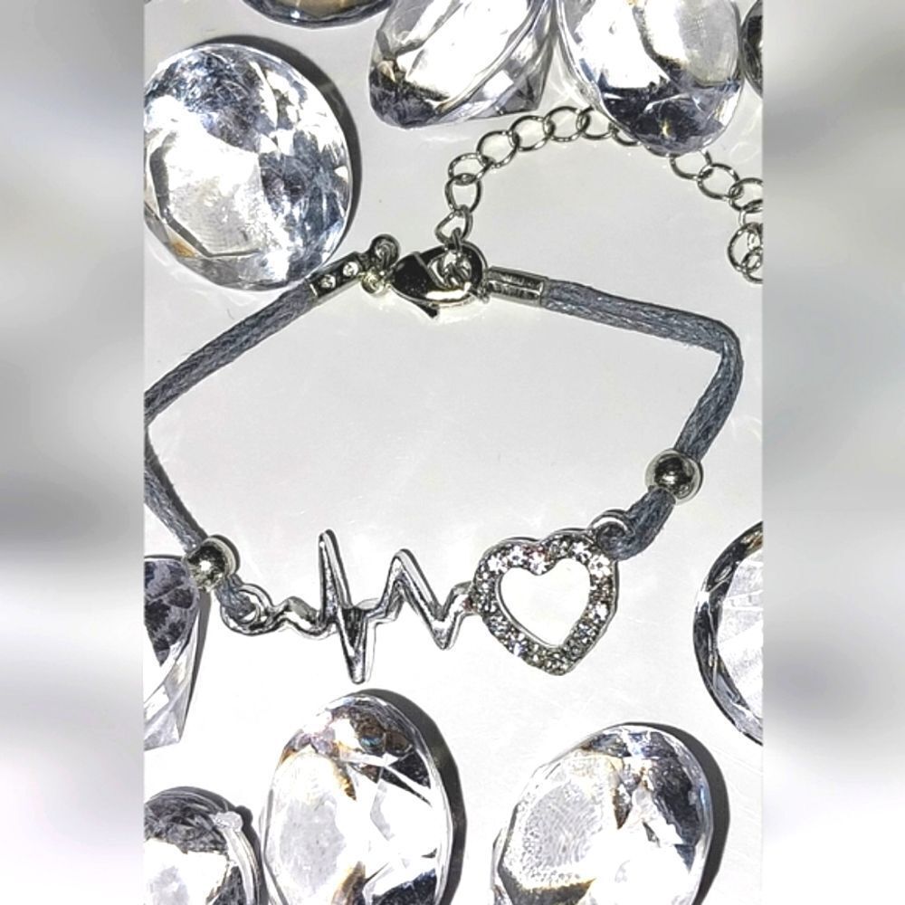 Super cute girls bracelet - Picture 4 of 5